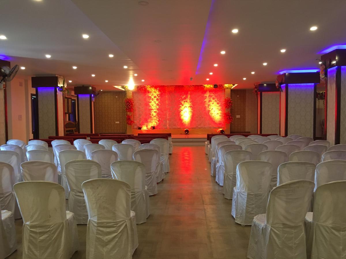 Kailash Presidency Hotel Bhopal Exterior foto
