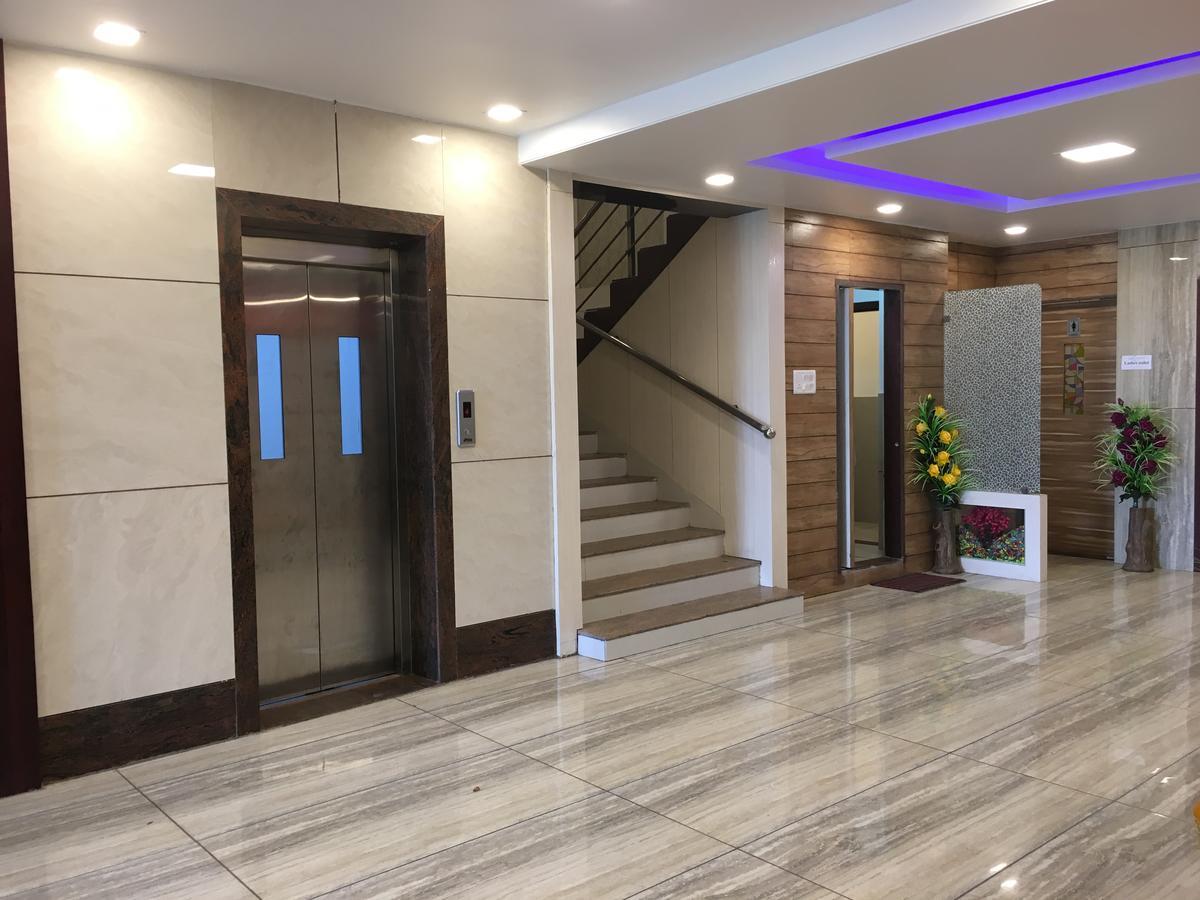 Kailash Presidency Hotel Bhopal Exterior foto